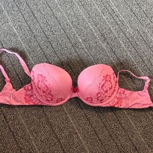 Victoria's Secret Pink Floral Lace Bra